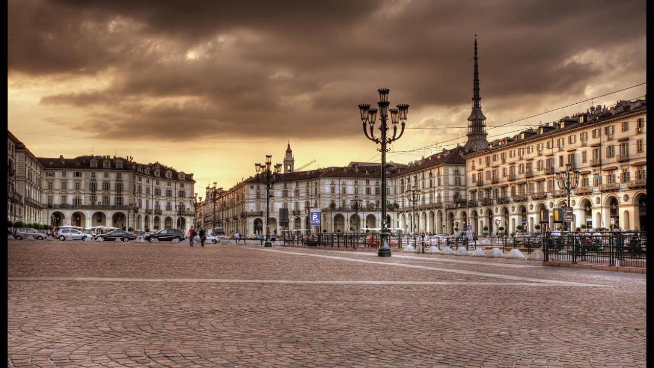 Il Salotto Di Torino Centrale In Piazza Vittorio Exterior photo